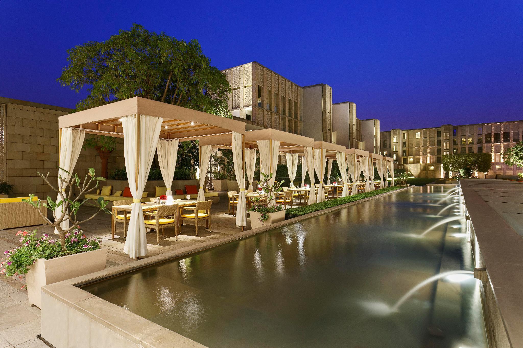 The Lodhi - A Member Of The Leading Hotels Of The World Ню Делхи Екстериор снимка